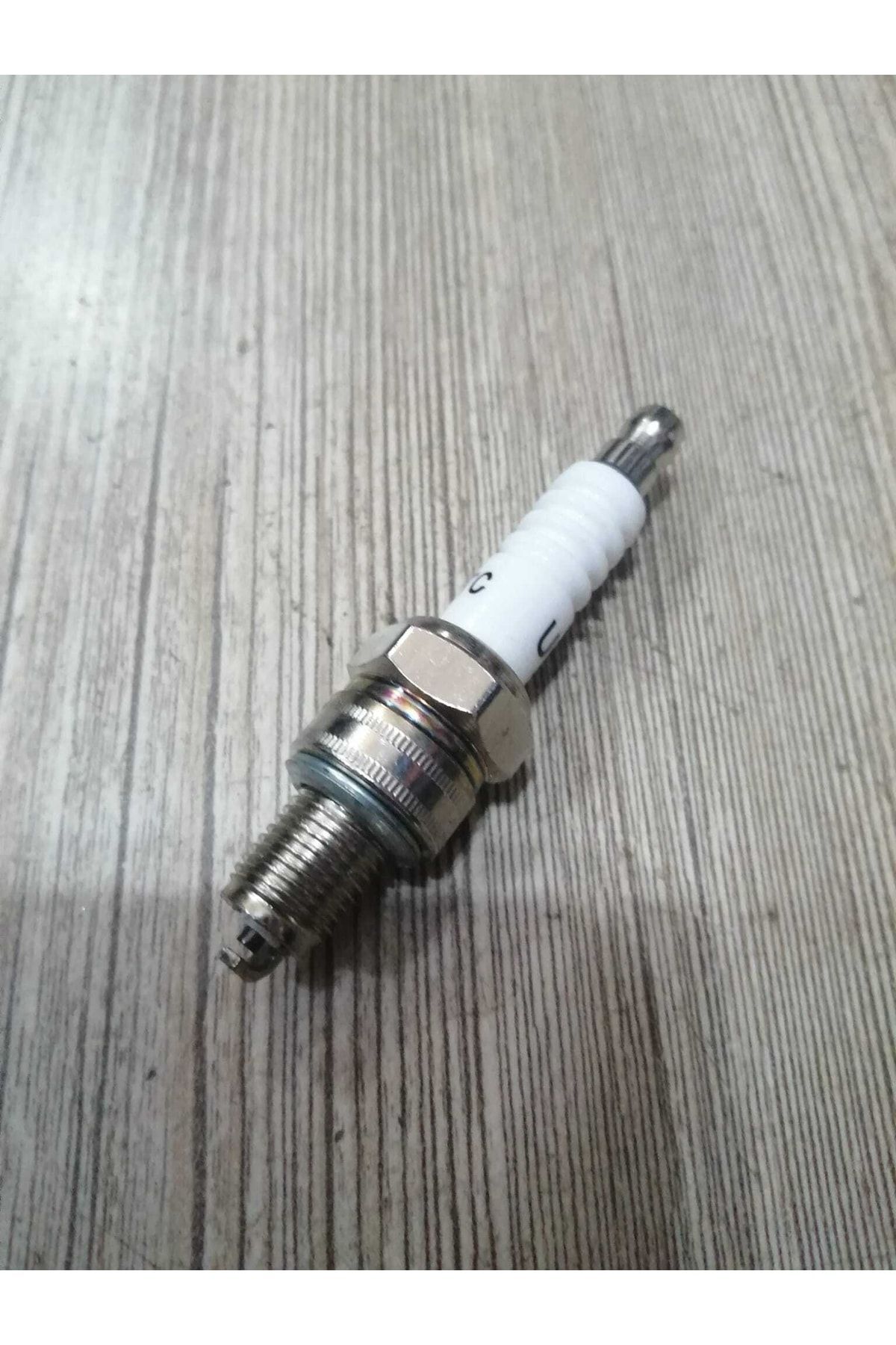 Mondial Kt 125-150 Buji